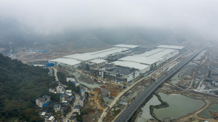 A CATL battery plant under construction in Ningde, China, on Nov. 17, 2021. (Qilai Shen/The New York Times)