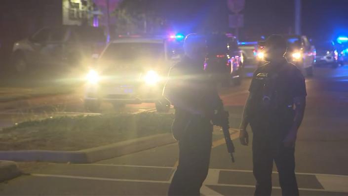 A heavy police presence can be seen at an Apopka apartment complex.