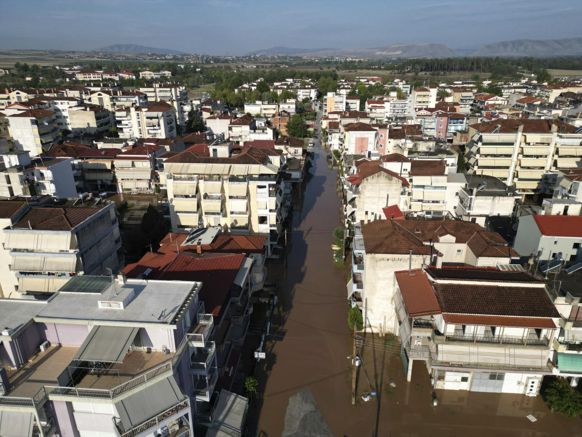 Helicopters airlift residents to safety from deadly floods in central Greece