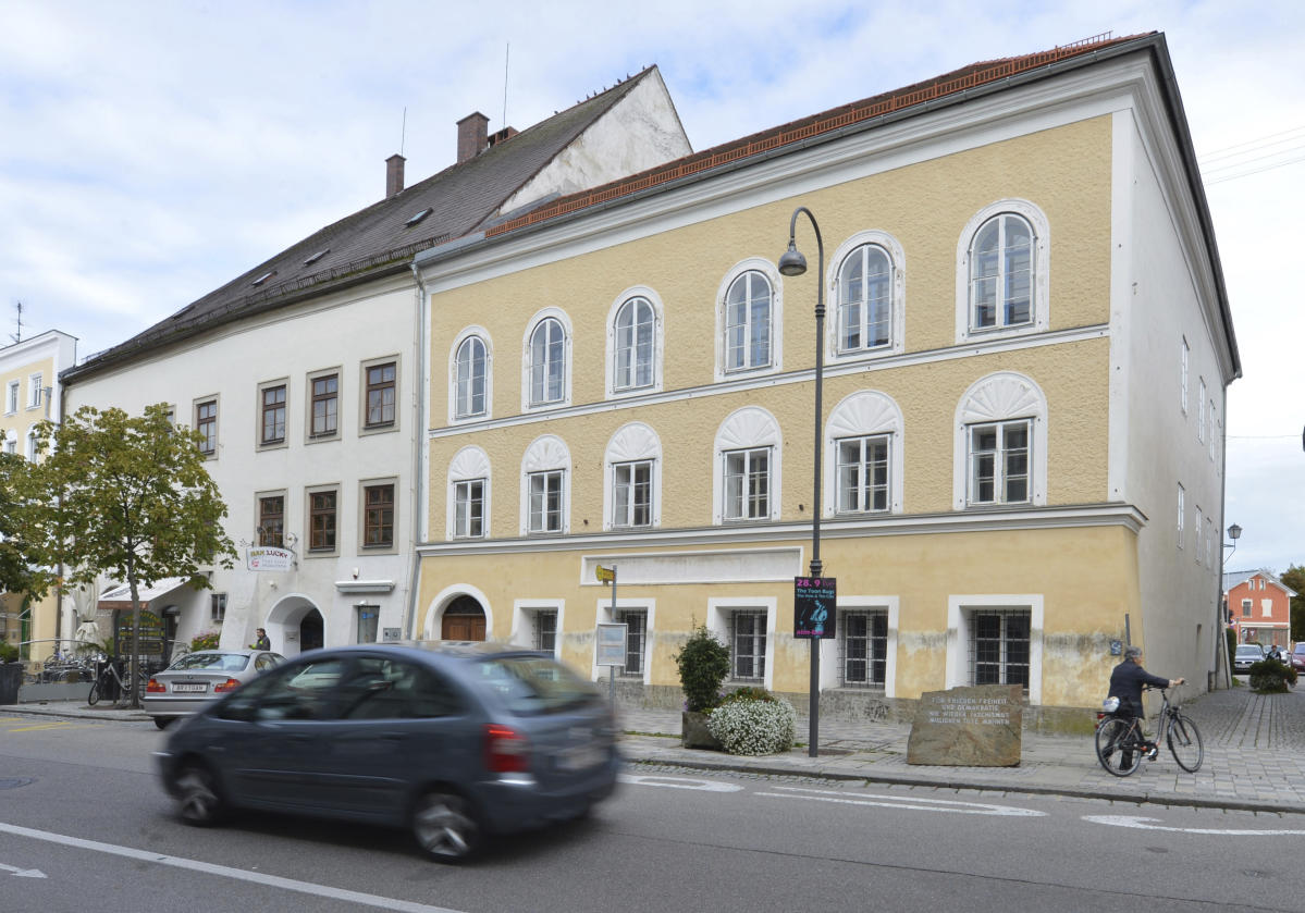 Work starts on turning Adolf Hitler's birthplace in Austria into a police station