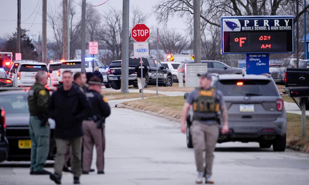 Multiple people injured in Iowa high school shooting, authorities say